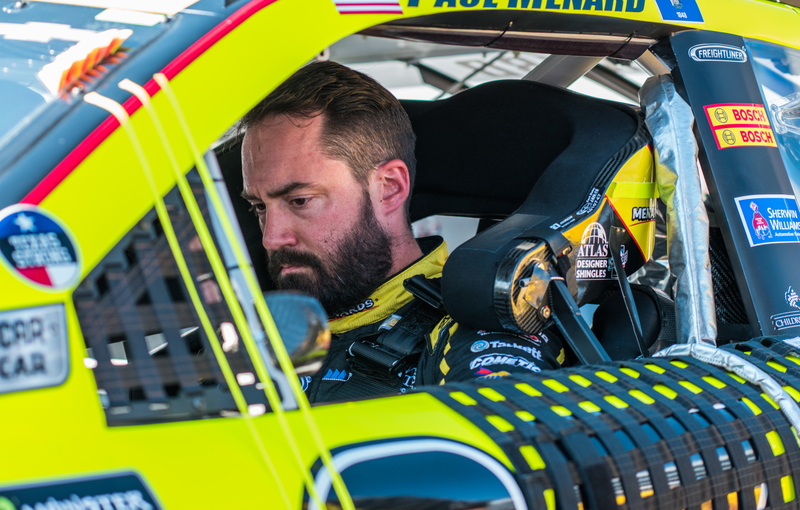 Illustration for article titled Take An Up-Close Look Into All The Inner Workings Of A NASCAR InfieldÂ